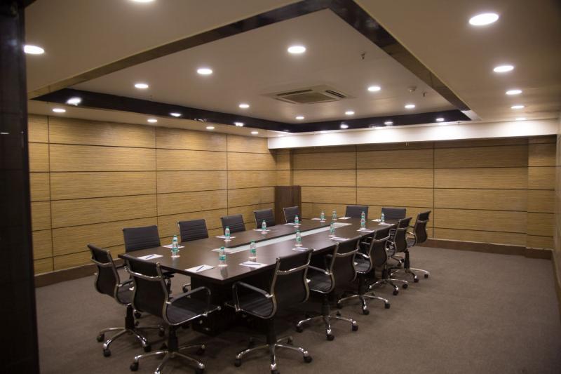 Bluemont Beacon Hotel New Delhi Gurgaon Extérieur photo