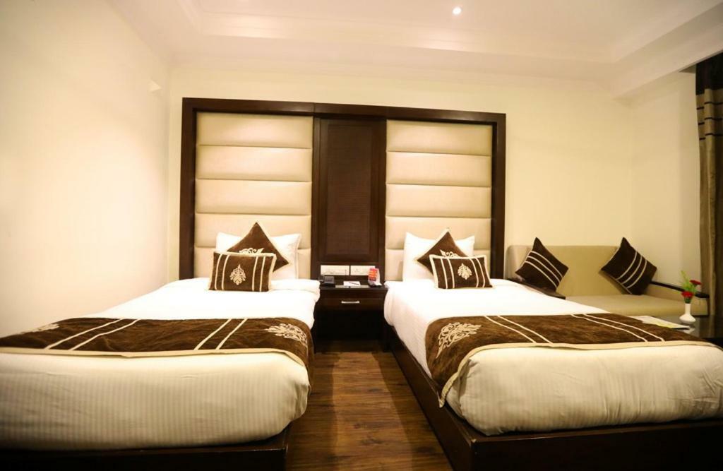 Bluemont Beacon Hotel New Delhi Gurgaon Extérieur photo