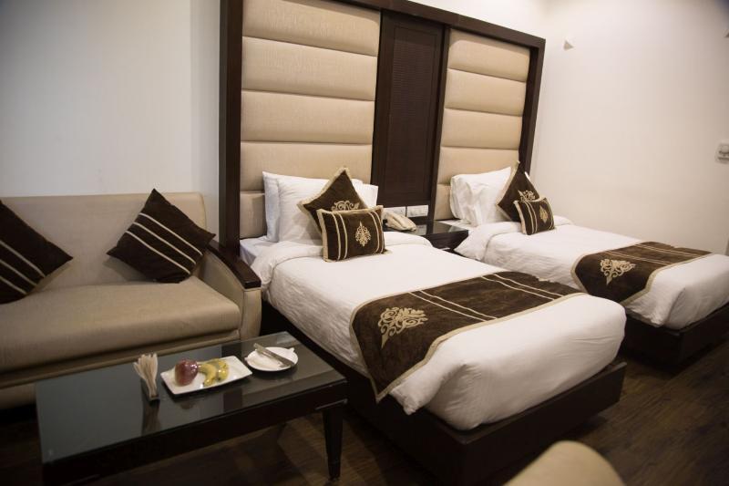 Bluemont Beacon Hotel New Delhi Gurgaon Extérieur photo
